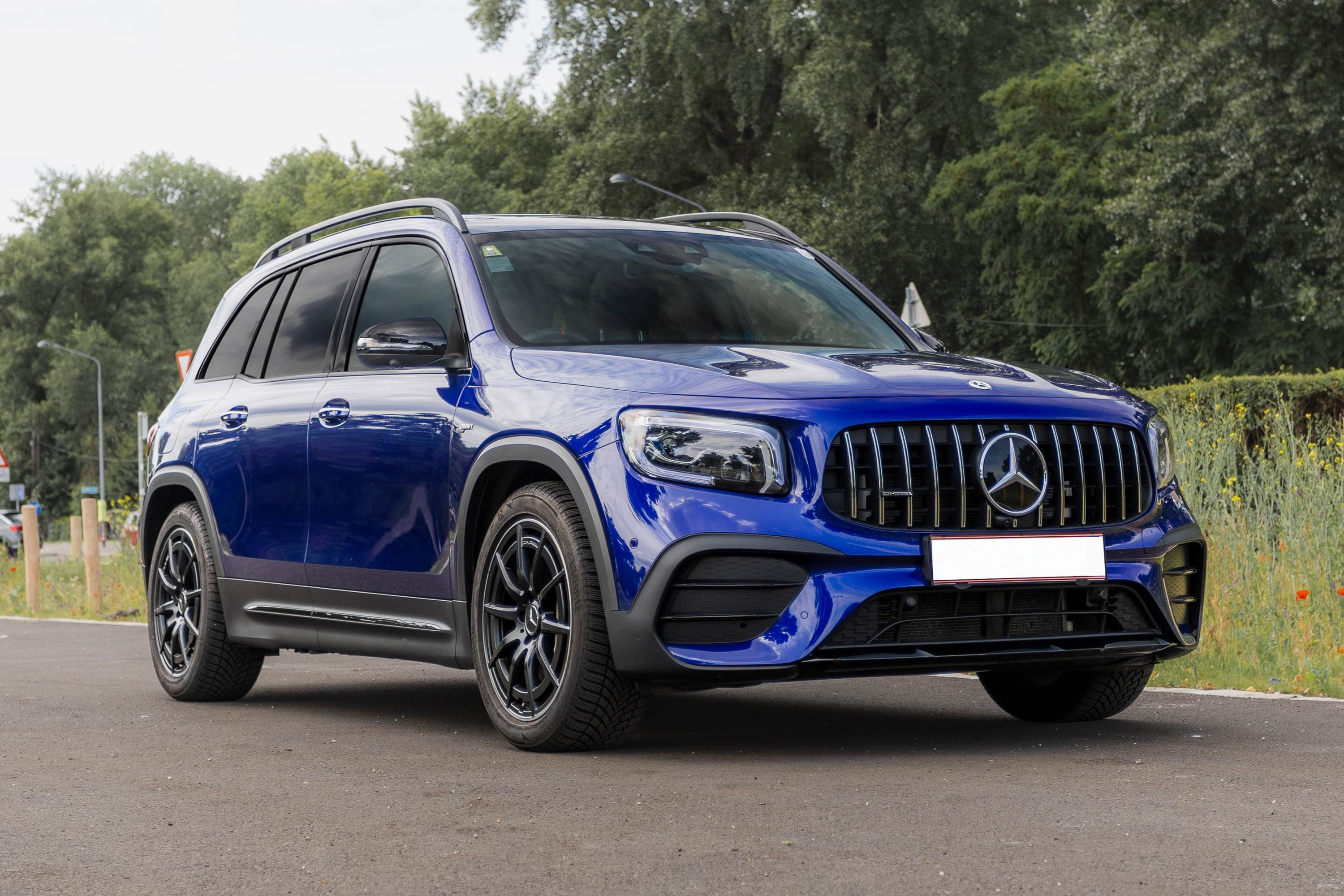 Mercedes Benz GLB AMG35